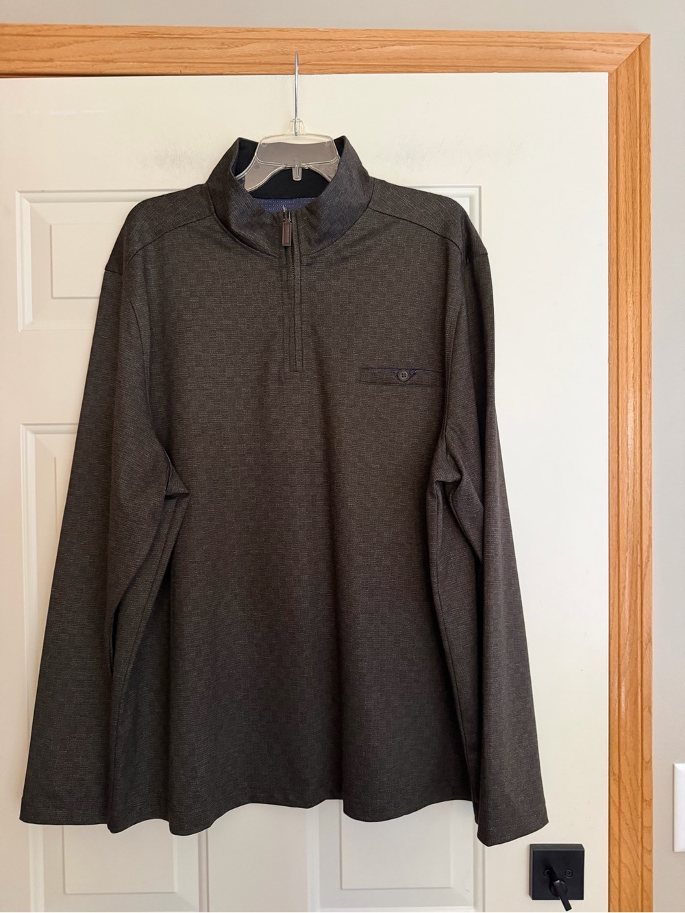 New men’s Nicoby earthy brown grey grid structured 1/4 zip pull over shirt. 2X